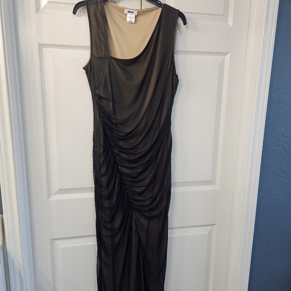 NWT DKNY Asymmetric Neck Sleaveless Shimmer Sheath Dress Size 10 Brown & Tan - Picture 3 of 12